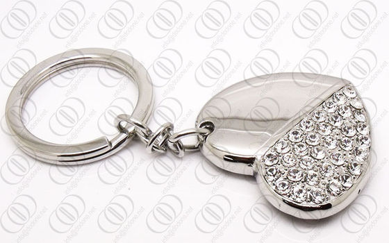 Forma Keychain del cuore dell'acciaio inossidabile dei gioielli con i chiari cristalli di Swarovski