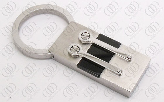 Il nero ed argento del IP di Keychain PVD dell'acciaio inossidabile delle viti brillanti