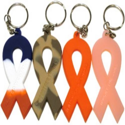 Pendenti 100% del silicone Keychain promozionale, accessori del metallo, colore di Pantone