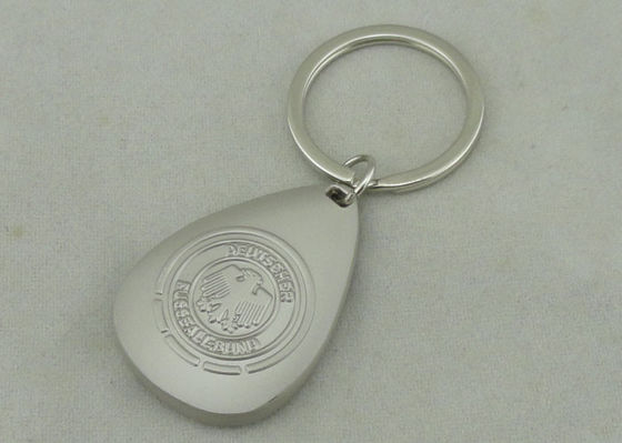 Smalto molle Keychain del nichel nebbioso promozionale in lega di zinco dell'OEM 3D